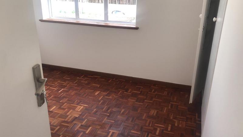 To Let 3 Bedroom Property for Rent in Fish Hoek Western Cape